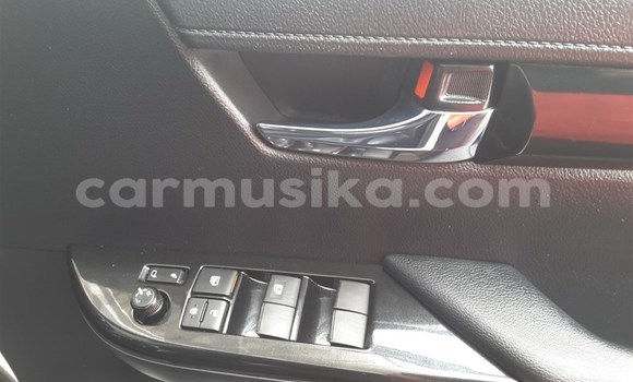 Nunua Ilio tumika Toyota Hilux Nyeupe Gari ndani ya Beitbridge nchini Matabeleland Kusini Nunua Ilio tumika Toyota Hilux Nyeupe Gari ndani ya Beitbridge nchini Matabeleland Kusini