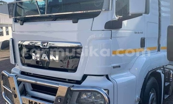 Buy Used MG 5 White Car in Beitbridge in Matabeleland South Buy Used MG 5 White Car in Beitbridge in Matabeleland South