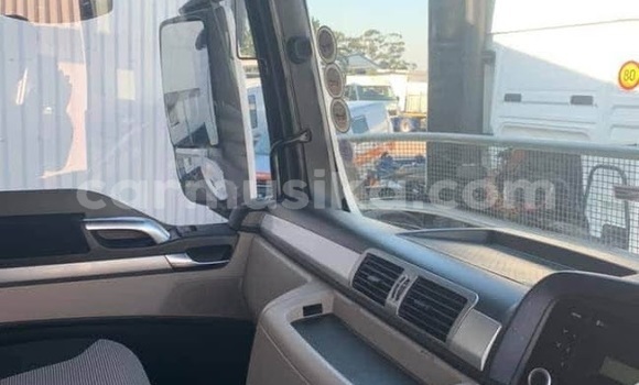 Buy Used MG 5 White Car in Beitbridge in Matabeleland South Buy Used MG 5 White Car in Beitbridge in Matabeleland South