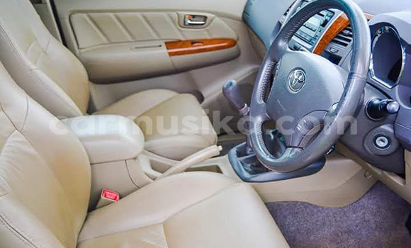 Tenga Tsaru Toyota Fortuner Zvimwe Mota in Beitbridge in Matabeleland South Tenga Tsaru Toyota Fortuner Zvimwe Mota in Beitbridge in Matabeleland South