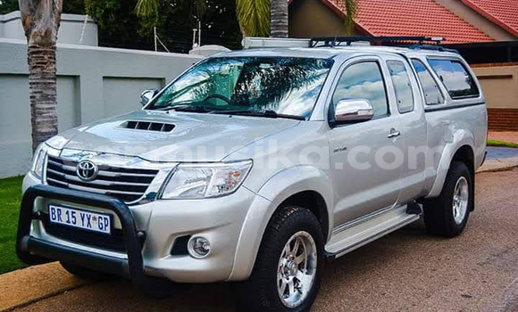 Acheter Occasion Voiture Toyota Hilux Autre à Beitbridge, Matabeleland South Acheter Occasion Voiture Toyota Hilux Autre à Beitbridge, Matabeleland South