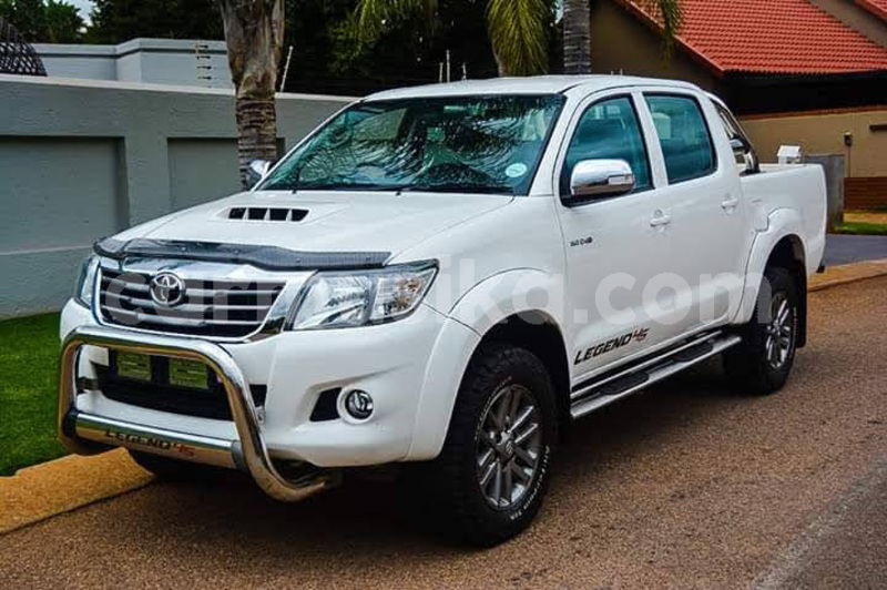 Big with watermark toyota hilux matabeleland south beitbridge 15156