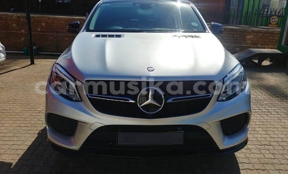 Buy Used Mercedes‒Benz AMG GLC Silver Car in Beitbridge in Matabeleland South Buy Used Mercedes‒Benz AMG GLC Silver Car in Beitbridge in Matabeleland South