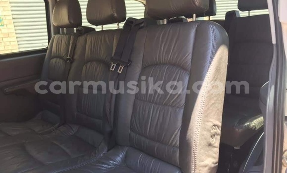 Acheter Occasion Voiture Mercedes‒Benz Viano Gris à Beitbridge, Matabeleland South Acheter Occasion Voiture Mercedes‒Benz Viano Gris à Beitbridge, Matabeleland South