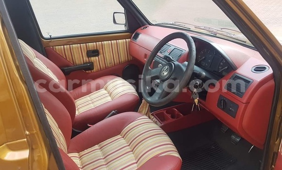 Tenga Tsaru Volkswagen Caddy Zvimwe Mota in Beitbridge in Matabeleland South Tenga Tsaru Volkswagen Caddy Zvimwe Mota in Beitbridge in Matabeleland South