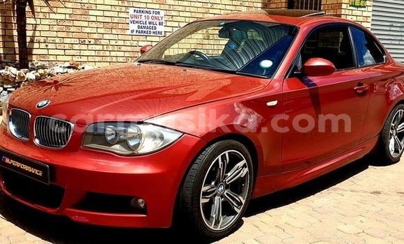 Acheter Occasion Voiture BMW 3–Series Rouge à Beitbridge, Matabeleland South