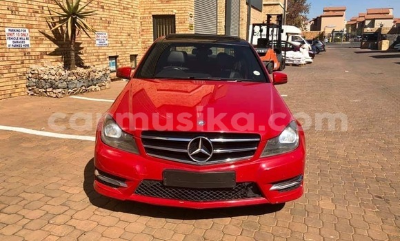Acheter Occasion Voiture Mercedes‒Benz AMG GLC Rouge à Beitbridge, Matabeleland South Acheter Occasion Voiture Mercedes‒Benz AMG GLC Rouge à Beitbridge, Matabeleland South