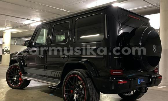 Nunua Ilio tumika Mercedes‒Benz AMG GLC Nyeusi Gari ndani ya Beitbridge nchini Matabeleland Kusini Nunua Ilio tumika Mercedes‒Benz AMG GLC Nyeusi Gari ndani ya Beitbridge nchini Matabeleland Kusini