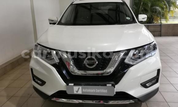Acheter Occasion Voiture Nissan Qashqai Blanc à Beitbridge, Matabeleland South Acheter Occasion Voiture Nissan Qashqai Blanc à Beitbridge, Matabeleland South