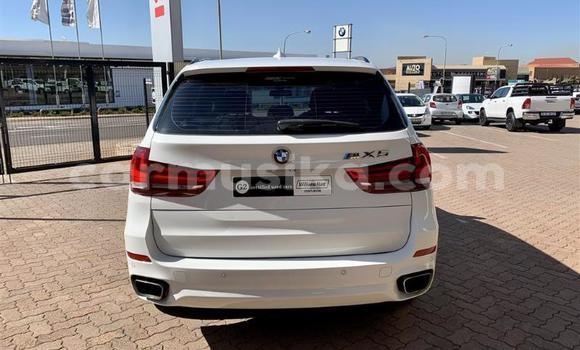 Tenga Tsaru BMW X5 Chena Mota in Beitbridge in Matabeleland South Tenga Tsaru BMW X5 Chena Mota in Beitbridge in Matabeleland South