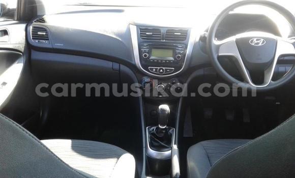 Tenga Tsaru Hyundai Accent Sirivha Mota in Beitbridge in Matabeleland South Tenga Tsaru Hyundai Accent Sirivha Mota in Beitbridge in Matabeleland South