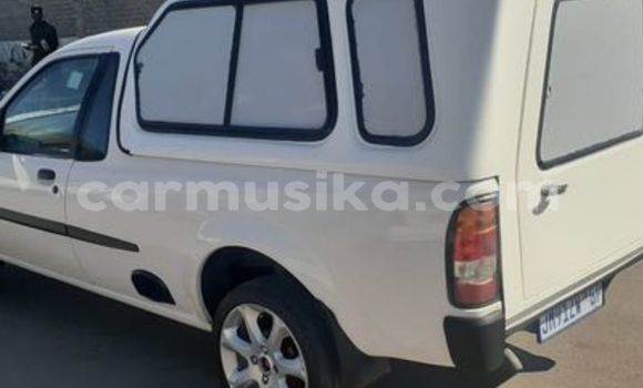 Tenga Tsaru Ford Pickup Chena Mota in Harare in Harare Tenga Tsaru Ford Pickup Chena Mota in Harare in Harare