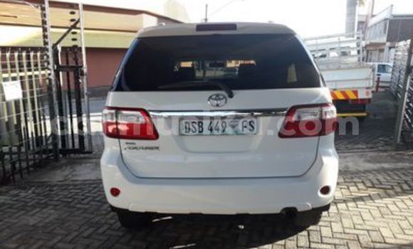 Tenga Tsaru Toyota Fortuner Zvimwe Mota in Harare in Harare Tenga Tsaru Toyota Fortuner Zvimwe Mota in Harare in Harare