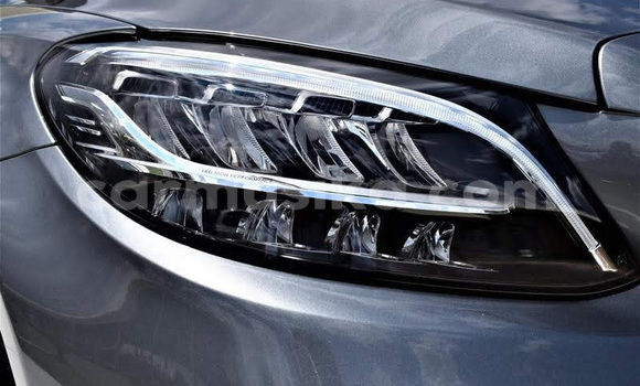 Buy Used Mercedes‒Benz C–Class Silver Car in Beitbridge in Matabeleland South Buy Used Mercedes‒Benz C–Class Silver Car in Beitbridge in Matabeleland South