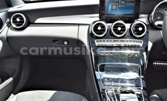 Buy Used Mercedes‒Benz C–Class Silver Car in Beitbridge in Matabeleland South Buy Used Mercedes‒Benz C–Class Silver Car in Beitbridge in Matabeleland South