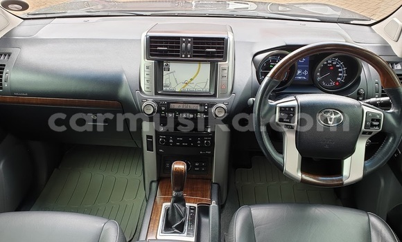 Tenga Tsaru Toyota Prado Zvimwe Mota in Beitbridge in Matabeleland South Tenga Tsaru Toyota Prado Zvimwe Mota in Beitbridge in Matabeleland South