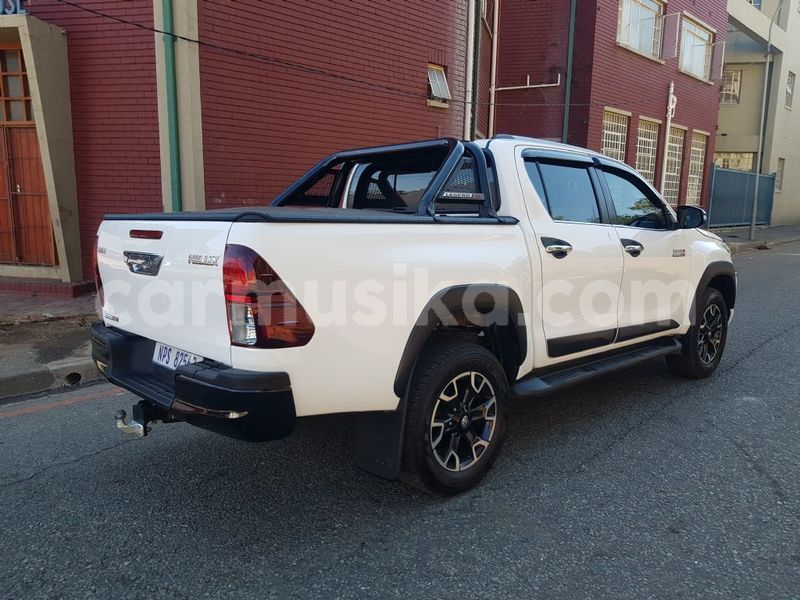 Big with watermark toyota hilux matabeleland south beitbridge 15210