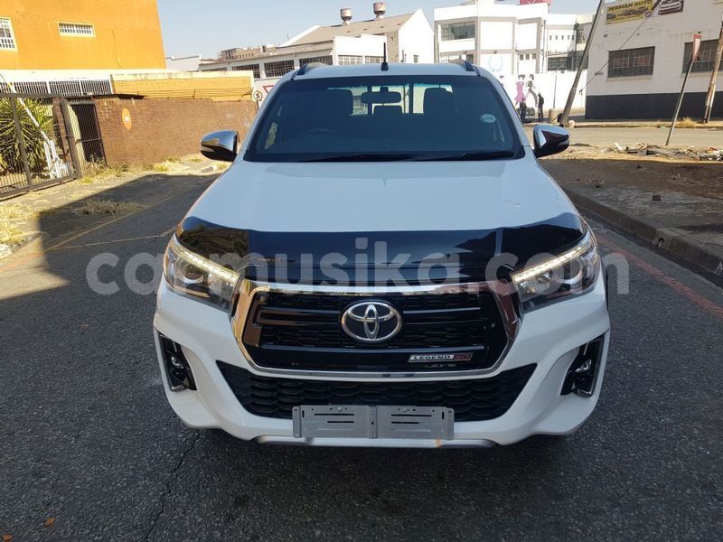 Big with watermark toyota hilux matabeleland south beitbridge 15210