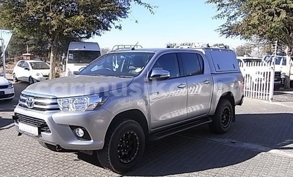 Nunua Ilio tumika Toyota Hilux Fedha Gari ndani ya Beitbridge nchini Matabeleland Kusini Nunua Ilio tumika Toyota Hilux Fedha Gari ndani ya Beitbridge nchini Matabeleland Kusini