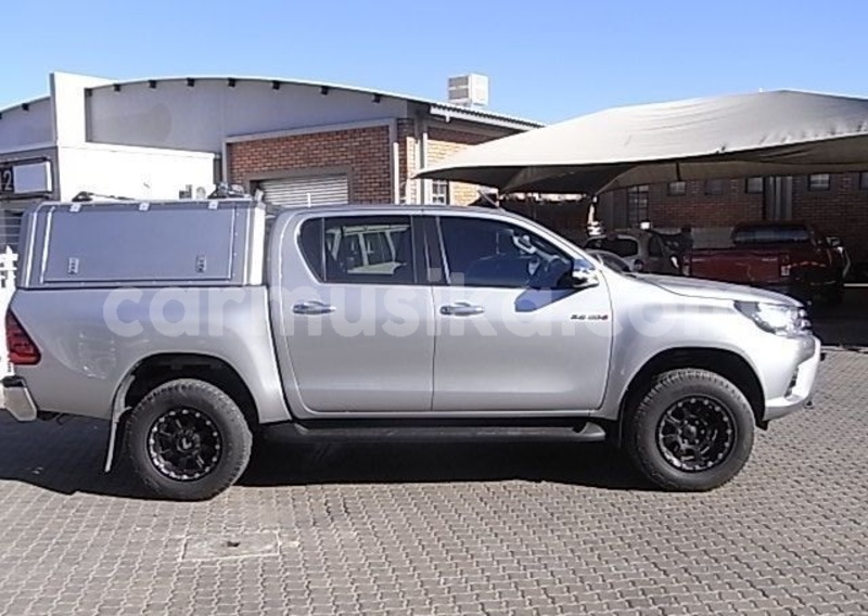 Big with watermark toyota hilux matabeleland south beitbridge 15213