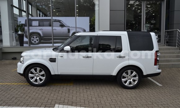 Medium with watermark land rover discovery matabeleland south beitbridge 15214