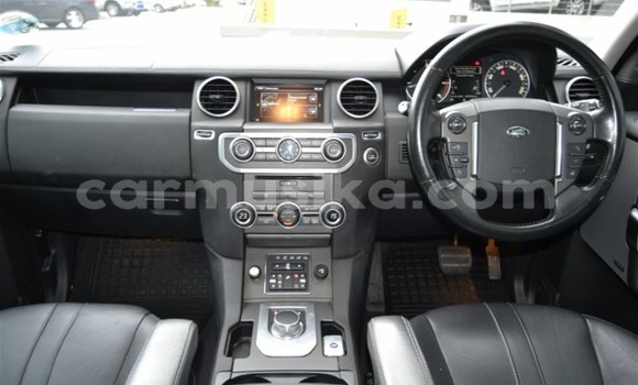 Tenga Tsaru Land Rover Discovery Chena Mota in Beitbridge in Matabeleland South Tenga Tsaru Land Rover Discovery Chena Mota in Beitbridge in Matabeleland South