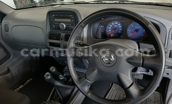 Tenga Tsaru Nissan NP 300 Chena Mota in Beitbridge in Matabeleland South Tenga Tsaru Nissan NP 300 Chena Mota in Beitbridge in Matabeleland South