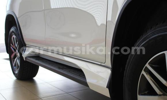 Buy Used Toyota Fortuner White Car in Beitbridge in Matabeleland South Buy Used Toyota Fortuner White Car in Beitbridge in Matabeleland South