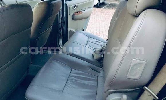 Acheter Occasion Voiture Toyota Fortuner Blanc à Beitbridge, Matabeleland South Acheter Occasion Voiture Toyota Fortuner Blanc à Beitbridge, Matabeleland South