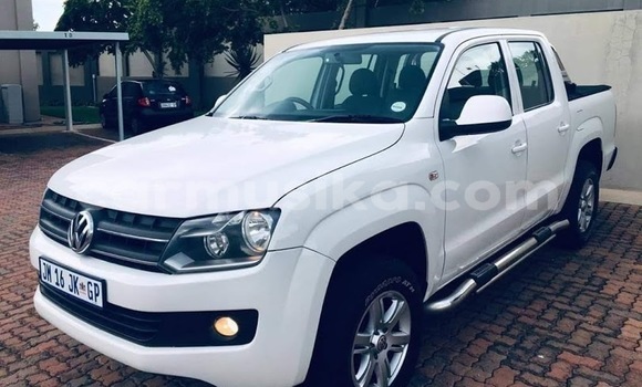 Buy Used Volkswagen Amarok White Car in Beitbridge in Matabeleland South Buy Used Volkswagen Amarok White Car in Beitbridge in Matabeleland South