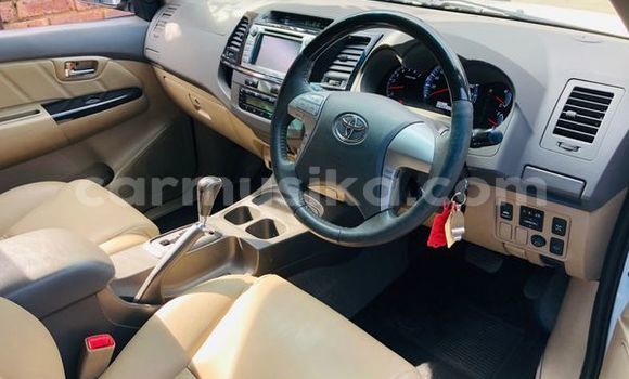 Buy Used Toyota Fortuner White Car in Beitbridge in Matabeleland South Buy Used Toyota Fortuner White Car in Beitbridge in Matabeleland South
