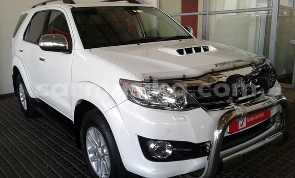 Buy Used Toyota Fortuner White Car in Beitbridge in Matabeleland South Buy Used Toyota Fortuner White Car in Beitbridge in Matabeleland South
