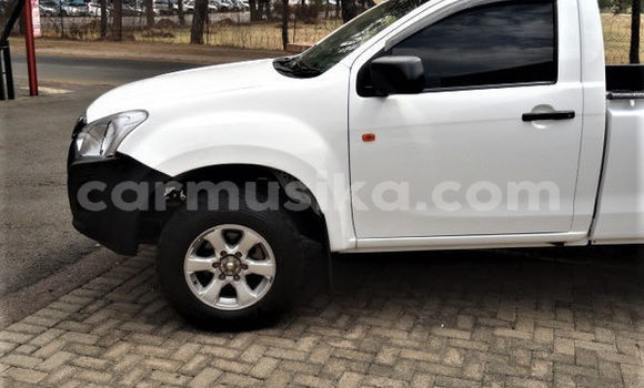 Buy Used Isuzu KB White Car in Alexandra Park in Harare Buy Used Isuzu KB White Car in Alexandra Park in Harare