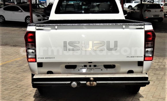 Buy Used Isuzu KB White Car in Alexandra Park in Harare Buy Used Isuzu KB White Car in Alexandra Park in Harare