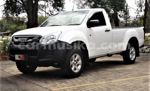 Buy Used Isuzu KB White Car in Alexandra Park in Harare Buy Used Isuzu KB White Car in Alexandra Park in Harare