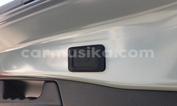 Buy Used Toyota RAV4 White Car in Alexandra Park in Harare Buy Used Toyota RAV4 White Car in Alexandra Park in Harare