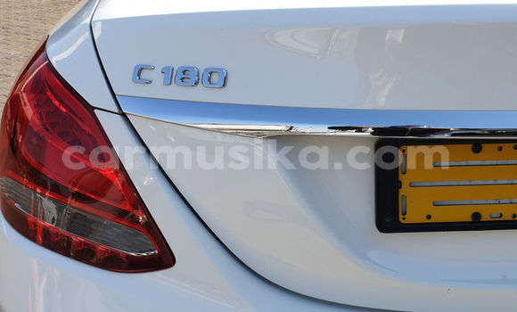 Acheter Occasion Voiture Mercedes‒Benz A–Class Blanc à Beitbridge, Matabeleland South Acheter Occasion Voiture Mercedes‒Benz A–Class Blanc à Beitbridge, Matabeleland South