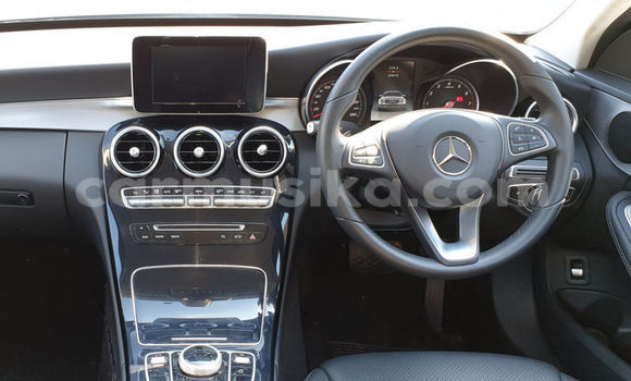 Acheter Occasion Voiture Mercedes‒Benz A–Class Blanc à Beitbridge, Matabeleland South Acheter Occasion Voiture Mercedes‒Benz A–Class Blanc à Beitbridge, Matabeleland South