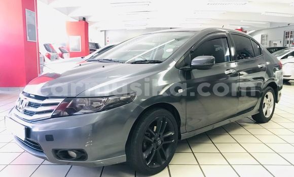 Buy Used Honda Ballade Silver Car in Beitbridge in Matabeleland South Buy Used Honda Ballade Silver Car in Beitbridge in Matabeleland South