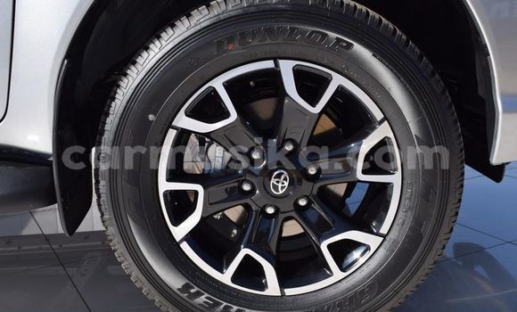 Acheter Occasion Voiture Toyota Hilux Gris à Beitbridge, Matabeleland South Acheter Occasion Voiture Toyota Hilux Gris à Beitbridge, Matabeleland South