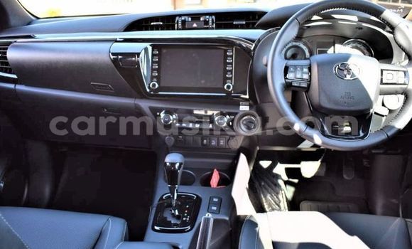 Acheter Occasion Voiture Toyota Hilux Gris à Beitbridge, Matabeleland South Acheter Occasion Voiture Toyota Hilux Gris à Beitbridge, Matabeleland South