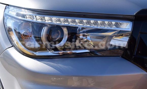 Acheter Occasion Voiture Toyota Hilux Gris à Beitbridge, Matabeleland South Acheter Occasion Voiture Toyota Hilux Gris à Beitbridge, Matabeleland South