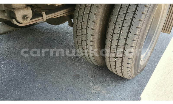 Tenga Tsaru Isuzu MU-7 Chena Mota in Beitbridge in Matabeleland South Tenga Tsaru Isuzu MU-7 Chena Mota in Beitbridge in Matabeleland South