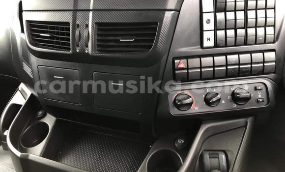 Acheter Occasion Voiture IVECO Massif Blanc à Beitbridge, Matabeleland South Acheter Occasion Voiture IVECO Massif Blanc à Beitbridge, Matabeleland South