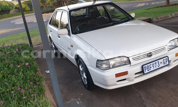 Tenga Tsaru Mazda 323 Chena Mota in Beitbridge in Matabeleland South Tenga Tsaru Mazda 323 Chena Mota in Beitbridge in Matabeleland South