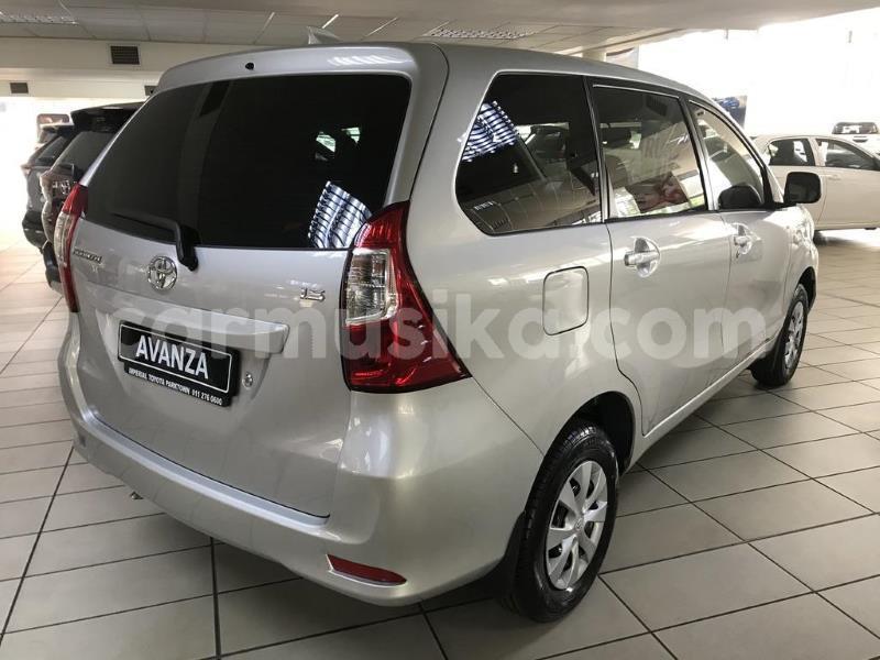 Big with watermark toyota avanza matabeleland south beitbridge 15269