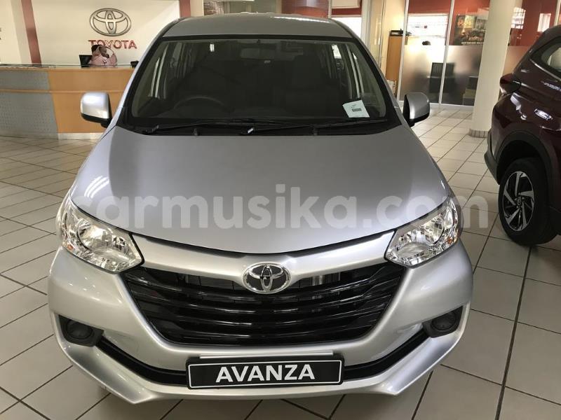 Big with watermark toyota avanza matabeleland south beitbridge 15269