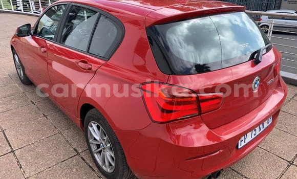 Tenga Tsaru BMW 3–Series Tsvuku Mota in Beitbridge in Matabeleland South Tenga Tsaru BMW 3–Series Tsvuku Mota in Beitbridge in Matabeleland South