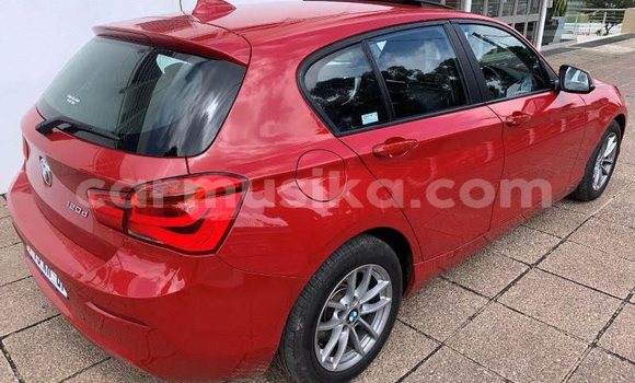 Tenga Tsaru BMW 3–Series Tsvuku Mota in Beitbridge in Matabeleland South Tenga Tsaru BMW 3–Series Tsvuku Mota in Beitbridge in Matabeleland South