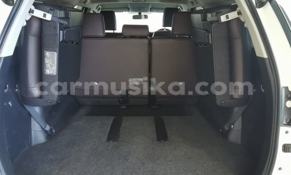 Buy Used Toyota Fortuner White Car in Beitbridge in Matabeleland South Buy Used Toyota Fortuner White Car in Beitbridge in Matabeleland South